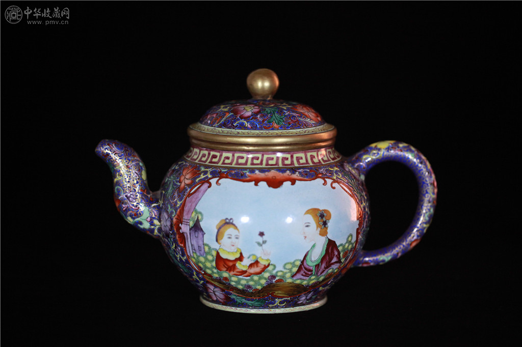 (清)乾隆年制 琺瑯彩紫砂壺